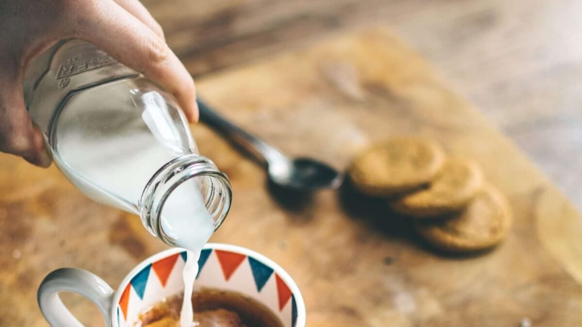 Tea with Milk: Drinkers Guide